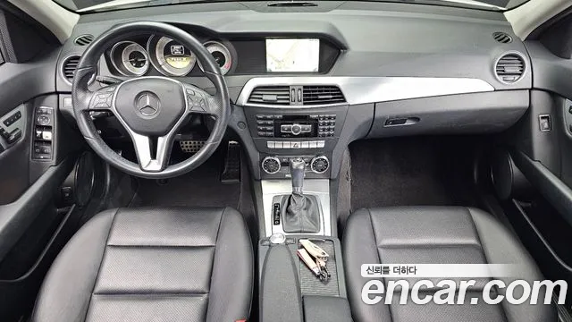 Mercedes-Benz C-Класс 2012 thumb 7