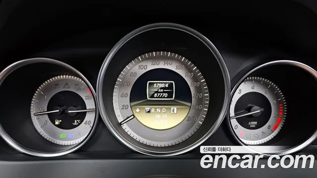 Mercedes-Benz C-Класс 2012 thumb 8
