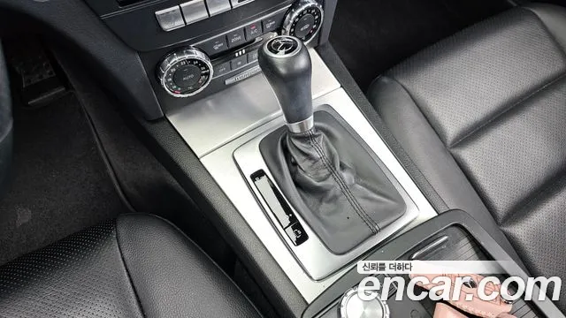 Mercedes-Benz C-Класс 2012 thumb 9