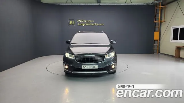 Kia Carnival 2017 thumb 2