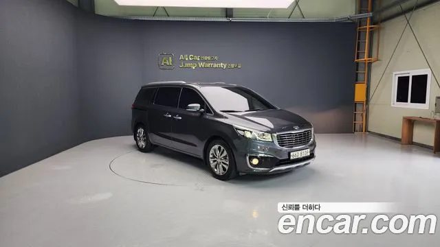 Kia Carnival 2017 thumb 8