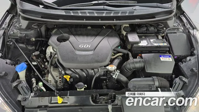Hyundai Avante 2015 thumb 6