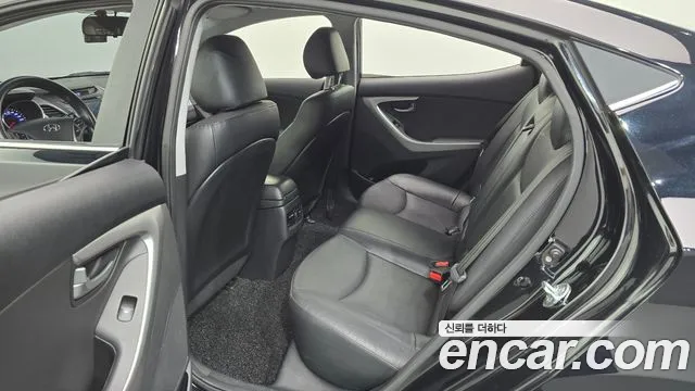 Hyundai Avante 2015 thumb 11