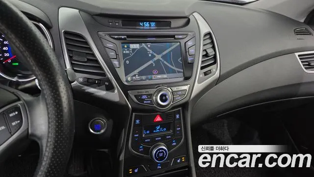 Hyundai Avante 2015 thumb 12