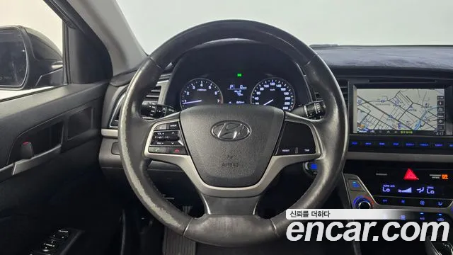 Hyundai Avante 2015 thumb 12