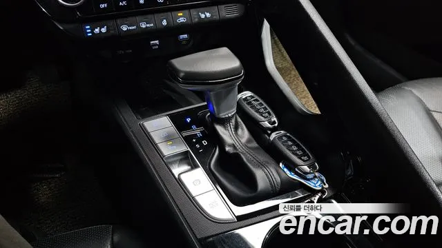 Hyundai Elantra 2020 thumb 9