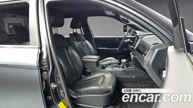 KG_Mobility_Ssangyong Rexton 2022 thumb 12