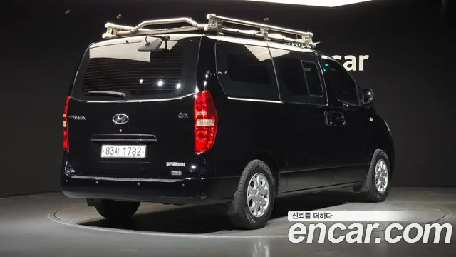 Hyundai Starex 2012 thumb 2