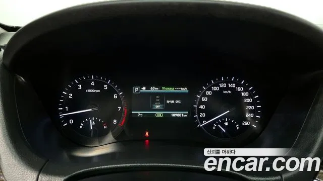 Genesis G80 2017 thumb 8