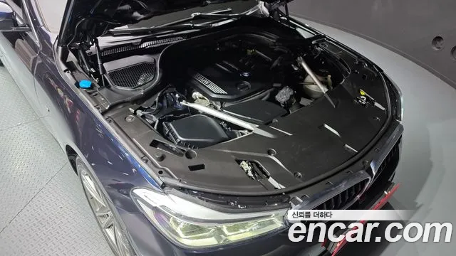 BMW Gran Turismo 2019 thumb 6