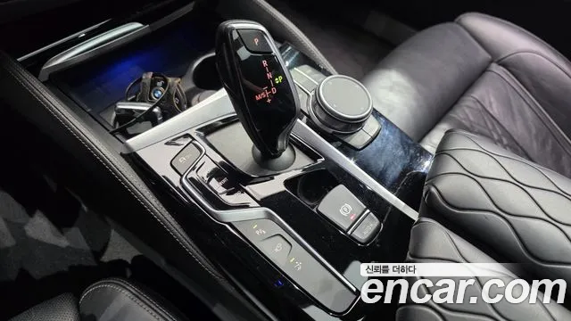 BMW Gran Turismo 2019 thumb 9