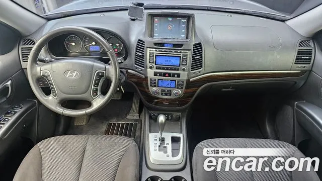 Hyundai Санта Фе 2011 thumb 7
