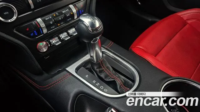 Ford Mustang Mach-E 2022 thumb 9