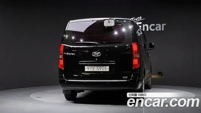 Hyundai Starex 2015 thumb 4