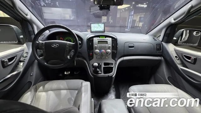 Hyundai Starex 2015 thumb 7