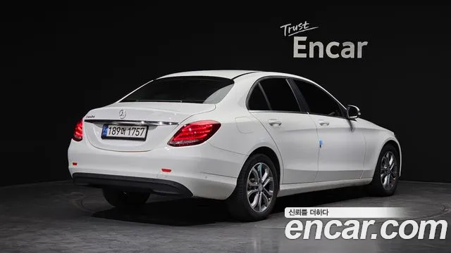 Mercedes-Benz C-Класс 2018 thumb 2