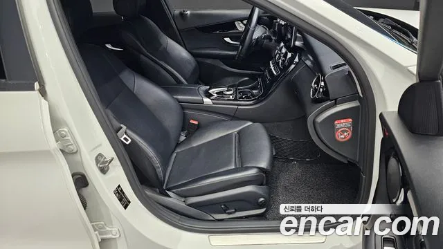 Mercedes-Benz C-Класс 2018 thumb 11