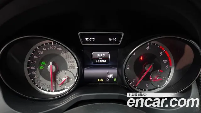 Mercedes-Benz CLA 2014 thumb 8