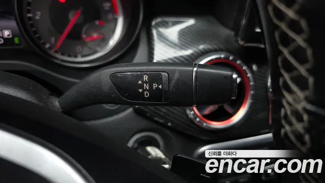 Mercedes-Benz CLA 2014 thumb 9