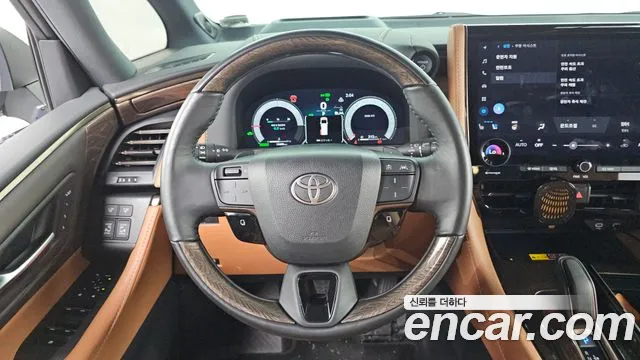 Toyota Alphard 2025 thumb 12