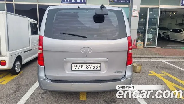 Hyundai Starex 2016 thumb 4