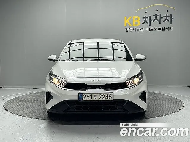 Kia K3 2022 thumb 3