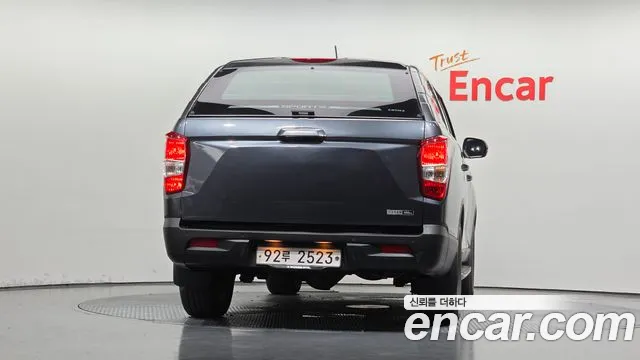 KG_Mobility_Ssangyong Rexton 2018 thumb 3