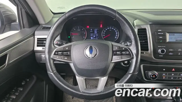 KG_Mobility_Ssangyong Rexton 2018 thumb 12