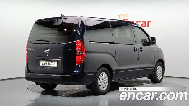Hyundai Starex 2020 thumb 2