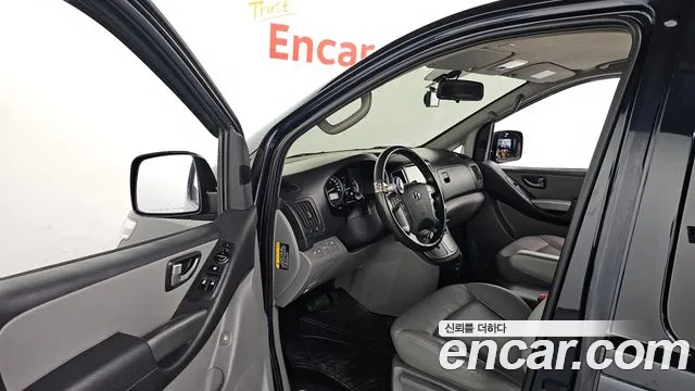 Hyundai Starex 2020 thumb 10