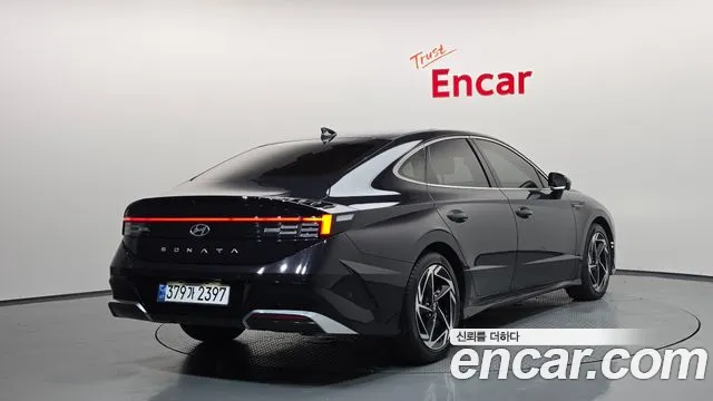 Hyundai Sonata 2023 thumb 2