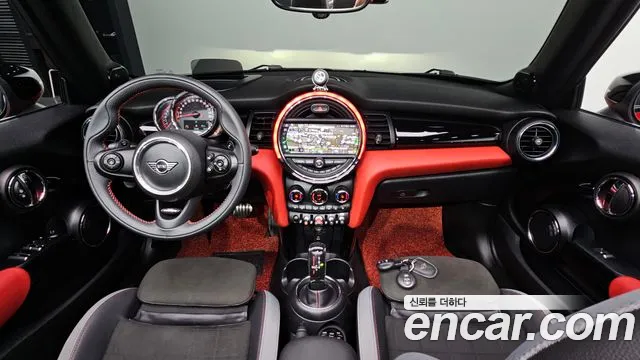 Mini Cooper Convertible 2020 thumb 7