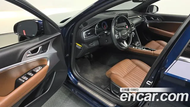 Genesis G70 2018 thumb 10