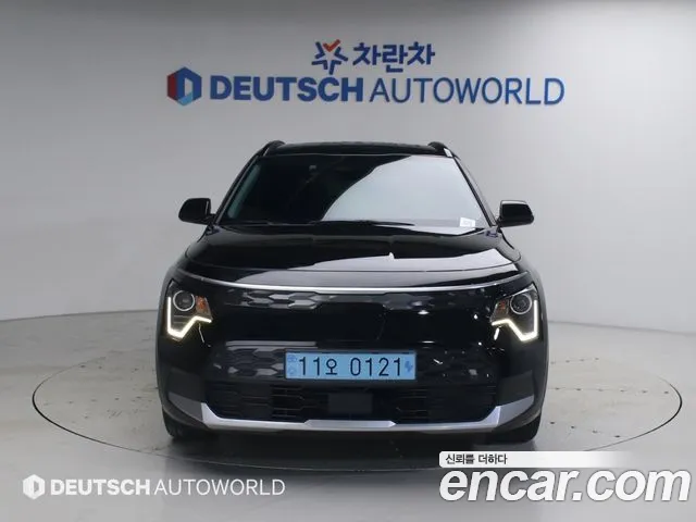 Kia Niro 2023 thumb 3