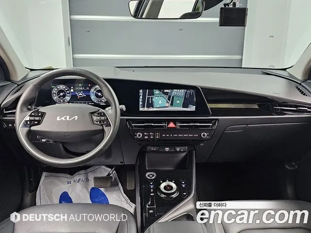 Kia Niro 2023 thumb 7