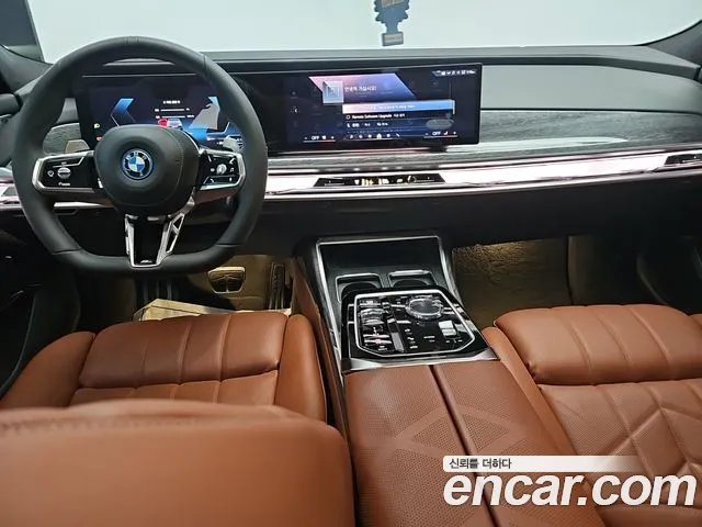 BMW 7 серии 2023 thumb 7