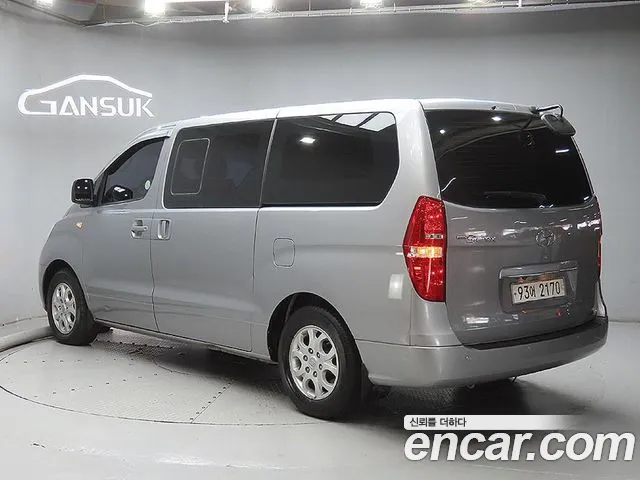 Hyundai Starex 2011 thumb 2