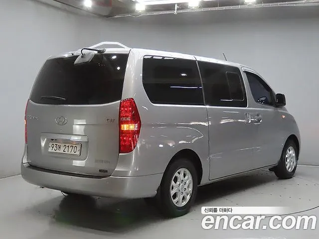 Hyundai Starex 2011 thumb 4