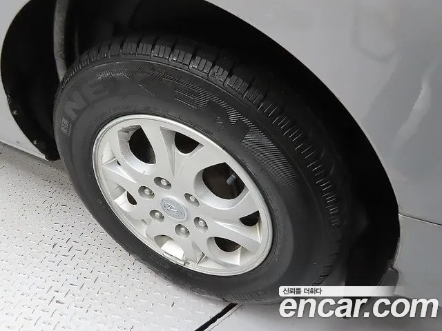 Hyundai Starex 2011 thumb 5