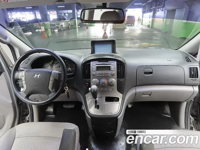Hyundai Starex 2011 thumb 7
