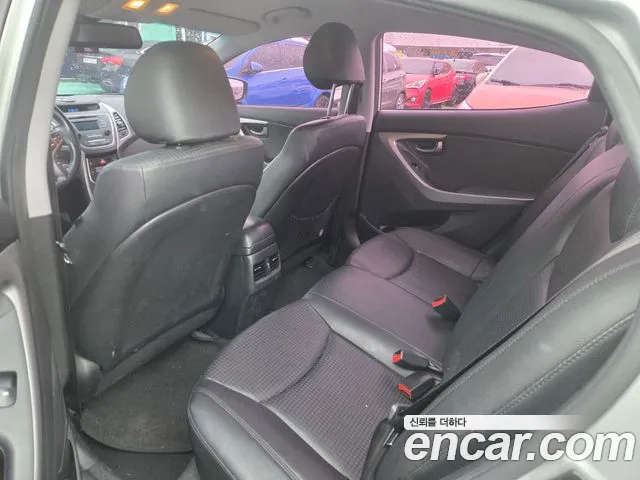 Hyundai Avante 2014 thumb 6
