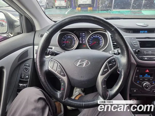 Hyundai Avante 2014 thumb 7