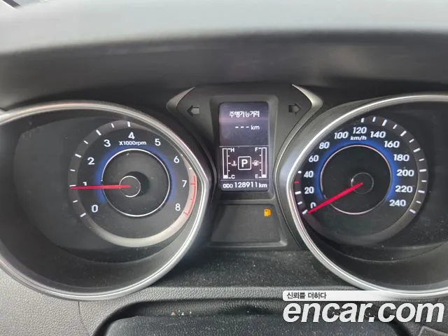 Hyundai Avante 2014 thumb 8