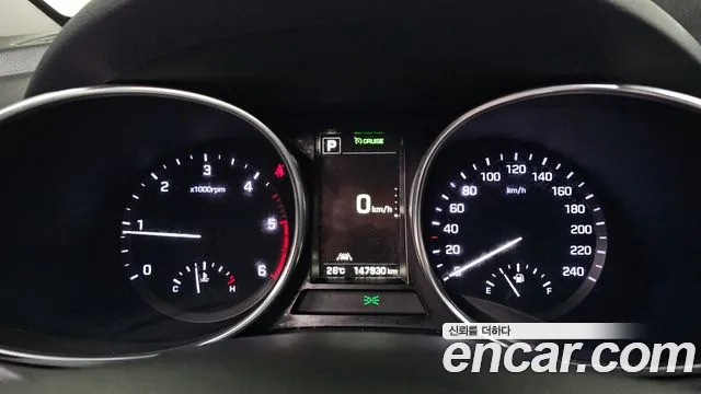 Hyundai Santafe 2015 thumb 8
