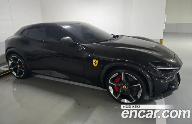 Ferrari Purosangue 2024 thumb 4