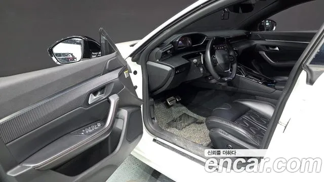 Peugeot 508 2019 thumb 10