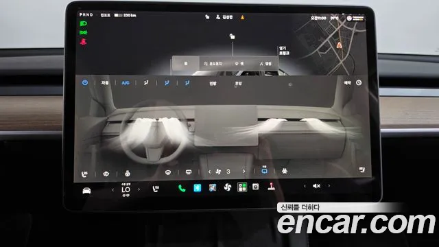 Tesla Model Y 2024 thumb 12