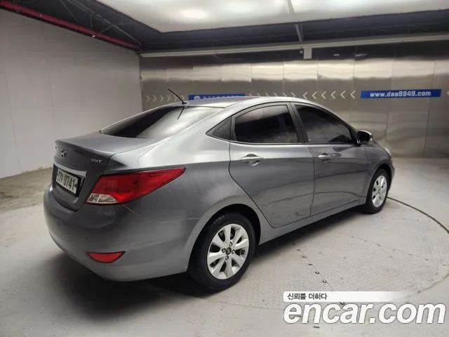 Hyundai Accent 2016 thumb 2