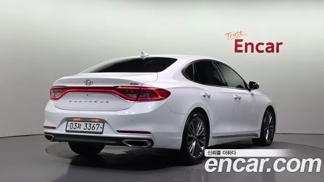 Hyundai Grandeur 2017 thumb 2