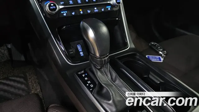 Hyundai Grandeur 2017 thumb 9